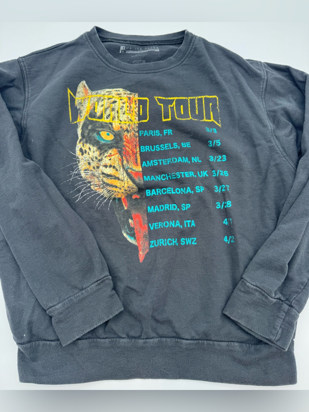 Vintage prince peter Graphic Tour Sweatshirt with Leopard Head Womens small